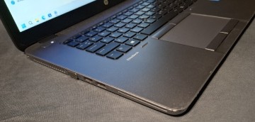 Laptop HP windows 11 SSD 250GB kamera zasilacz bateria 429zl