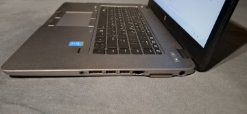 Laptop HP windows 11 SSD 250GB kamera zasilacz bateria 429zl