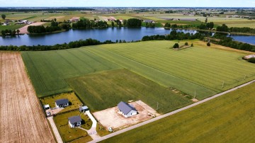 Domy deweloperskie – Okolice Ślesina, Skulska