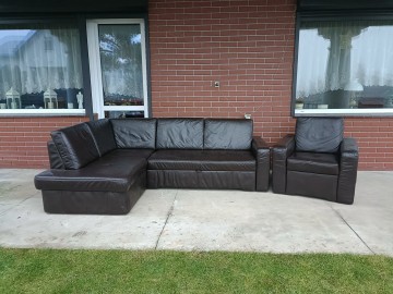 Sprzedam narożnik  ze sk&oacute;ry