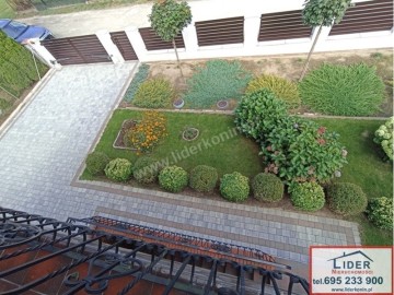 CAŁOROCZNY DOM PRZY JEZIORZE – NIEDŹWIADY MAŁE (GM. ŚLESIN)