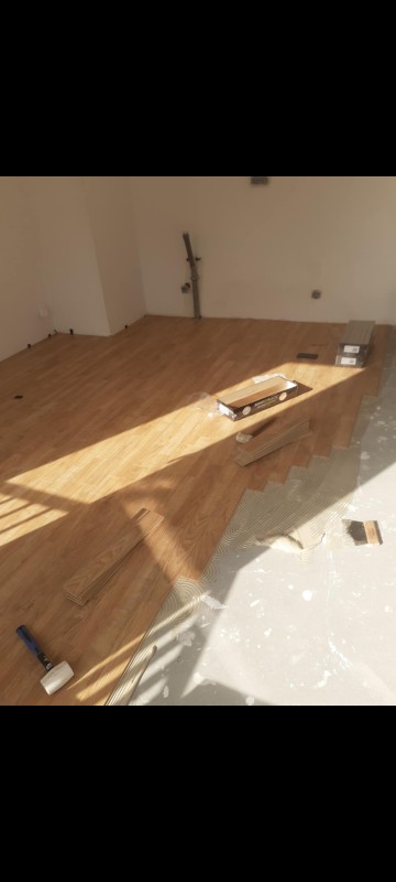 Montaż podł&oacute;g