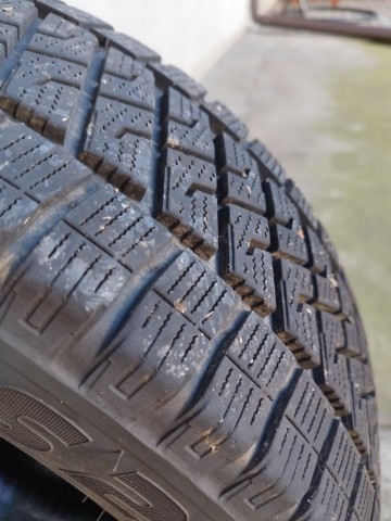 Opony zimowe do busa r15