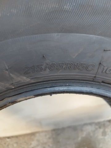 Opony zimowe do busa r15