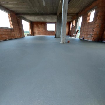 Posadzki maszynowe, wylewki na ogrzewanie podłogowe
