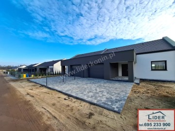 Na sprzedaż dom w zabudowie bliźniaczej &ndash; Rudzica k. Konina