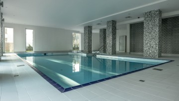 APARTAMENT MIELNO-HOLIDAY*401, NAD SAMYM MORZEM.