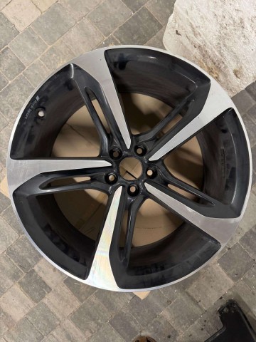 Aluminiowa felga do Audi Q7