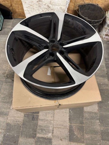 Aluminiowa felga do Audi Q7