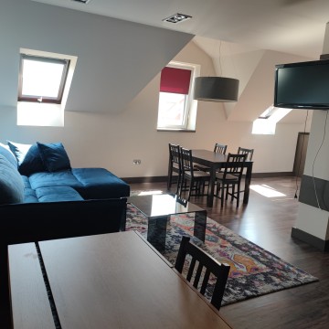 Wynajmę mieszkanie 69m2ul. 3Maja Stary Konin