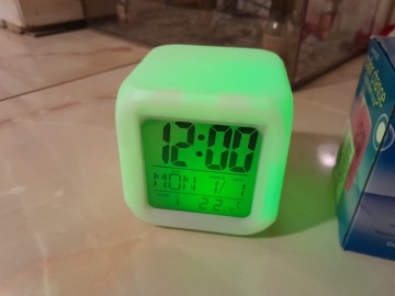 Zegarek budzik elektroniczny LED. NOWY