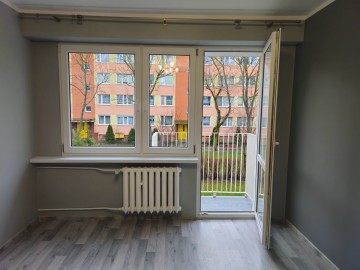 Promocja 2 pokoje po remoncie na Ok&oacute;lnej