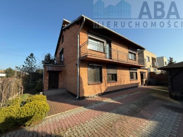 Słupca ul. Podbipięty - dom piętrowy na sprzedaż