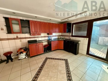 Słupca ul. Podbipięty - dom piętrowy na sprzedaż