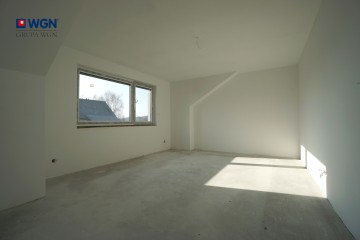 Stare Miasto - domy w zabudowie bliźniaczej pod lasem