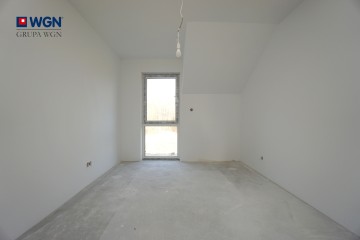 Stare Miasto - domy w zabudowie bliźniaczej pod lasem