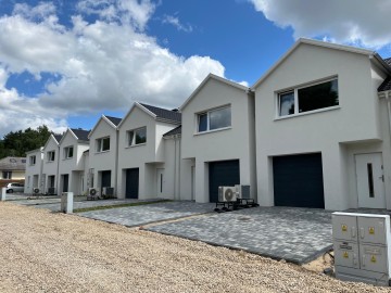 OSTATNIE DOMY na sprzedaż Zychlin ul Cisowa