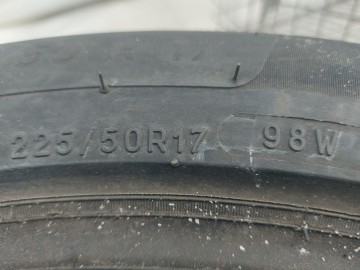 Sprzedam oponę17 225 50 MIchelin Primacy 4 z 2020