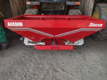 Rozsiewacz Accord Discus 21 m