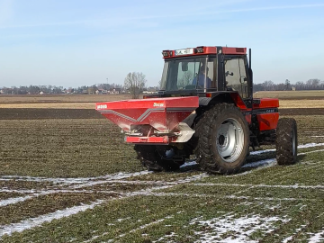 Rozsiewacz Accord Discus 21 m