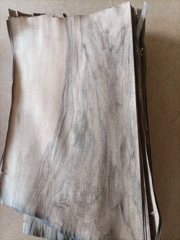 Fornir Orzech Włoski