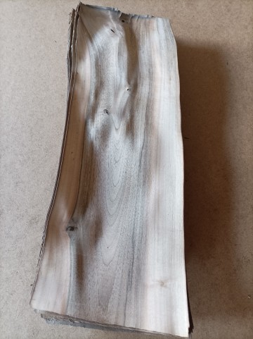 Fornir Orzech Włoski