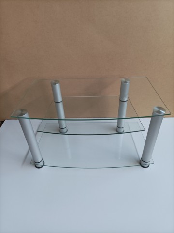 Szklany stolik pod telewizor