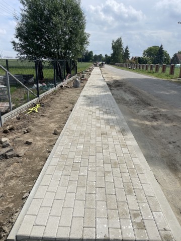 Układanie Kostki Brukowej