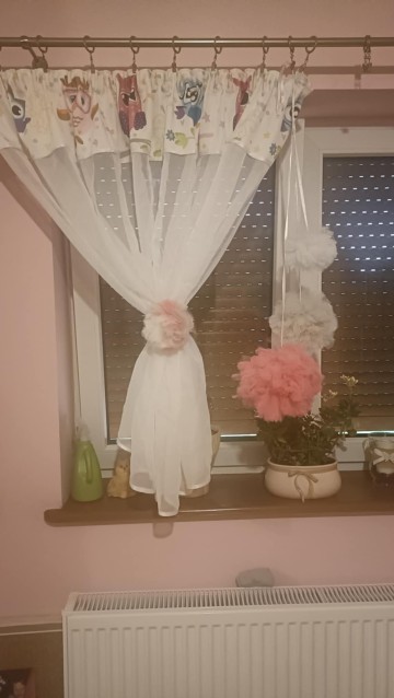 Firana do pokoju dziecięcego