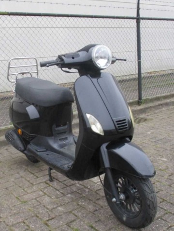 Skuter Xini Riva 50cm3 2013r ZAREJESTROWANY