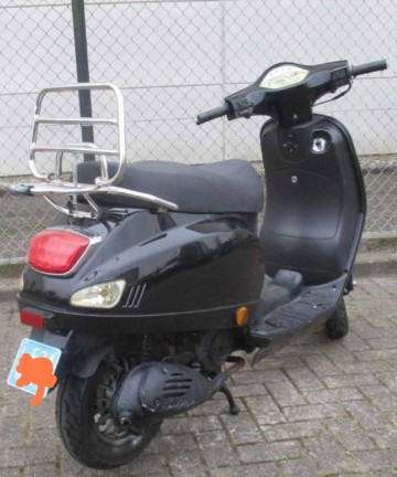 Skuter Xini Riva 50cm3 2013r ZAREJESTROWANY