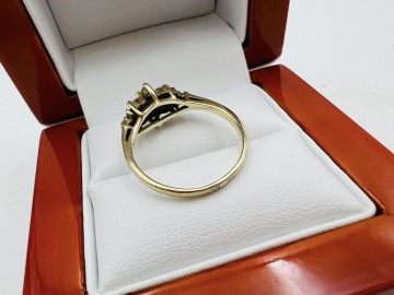 Złoty pierścionek Pr&oacute;ba 585 Waga: 1.82 g