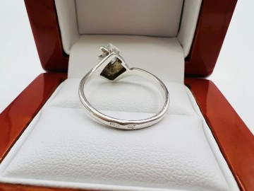 Srebrny pierścionek  Pr&oacute;ba 925  Waga: 1.81 g