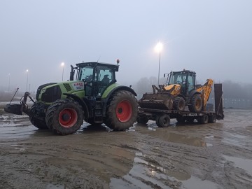 Transport naczepą niskopodwoziową