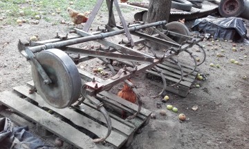 Sprzedam agregat uprawowy  plus ciągnik rolniczy