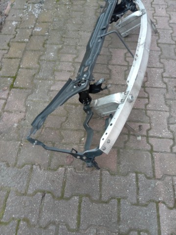 sprzedam wzmocnienie czołowe pas przedni belka mercedes w204