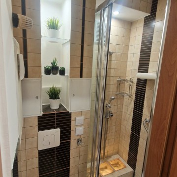 Po generalnym remoncie,parter czynsz 174zl