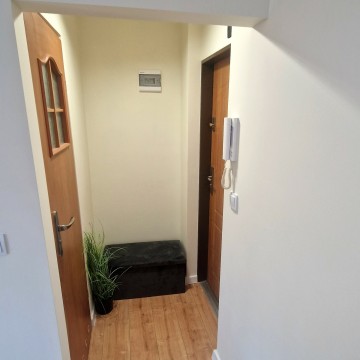 Po generalnym remoncie,parter czynsz 174zl