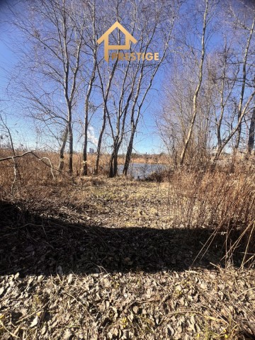 Nieruchomość z dostępem do jeziora.