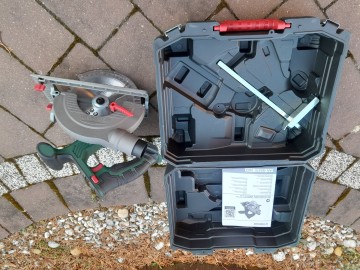 Piła tarczowa 20 V, 20 Li C4. Nowa