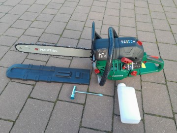 Piła łańcuchowa Parkside 2,72 KM. Nowa