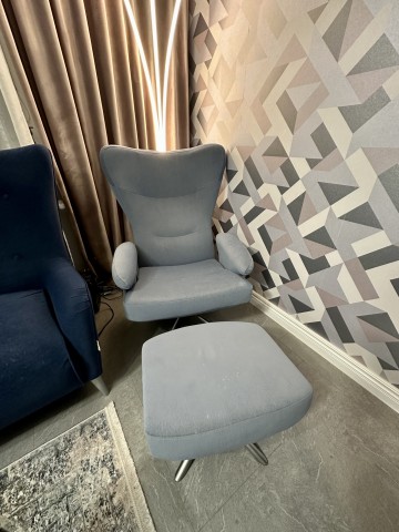 Fotel Verikon model Fuel, rozkładany plus podn&oacute;żek, jak nowy