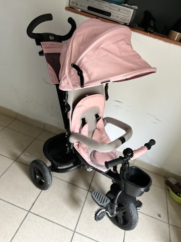 Sprzedam rzeczy po dzieciach zabawki itp