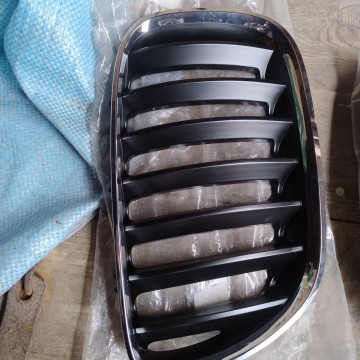 Nerki grill CZARNE BMW