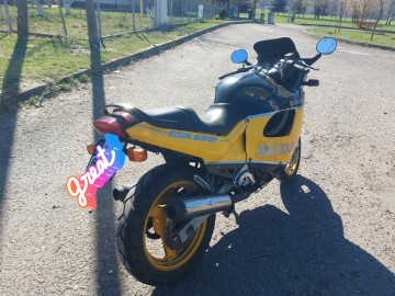 Sprzedam Suzuki gsx 600f 1995 rok zadbany gotowy do jazdy
