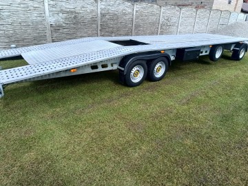 Sprzedam lawetę obrotnicę  ,, WEEKEND &lsquo;&rsquo; rok produkcji 2023