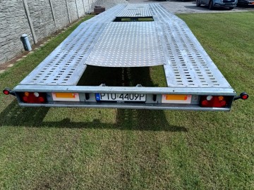 Sprzedam lawetę obrotnicę  ,, WEEKEND &lsquo;&rsquo; rok produkcji 2023