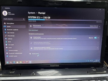 Laptop Toshiba Satellite l760d 125 4/230 GB
