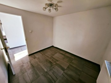 Ślesin &ndash; Domek letniskowy z widokiem na jezioro