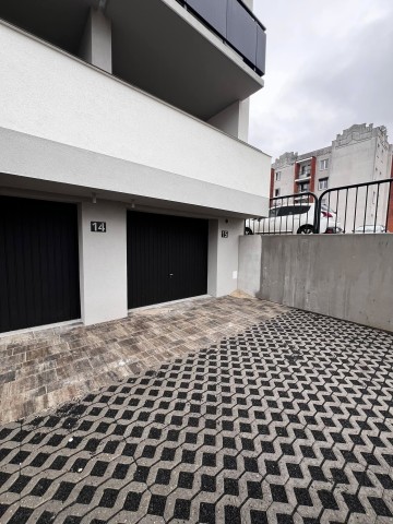 NOWY GARAŻ - WYNAJEM ul. Pietrygi